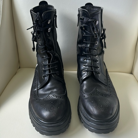 David’s Italian Leather Black Combat Boots - Picture 2 of 9